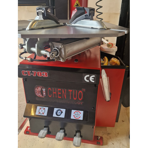 Chen Tuo CT-703 dekkomlegger med hjelpearm og luftfyller