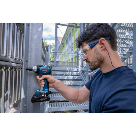 BOSCH MUTTERTREKKER GDS 18V-330 HC M/BT MODUL  SOLO L-BOXX